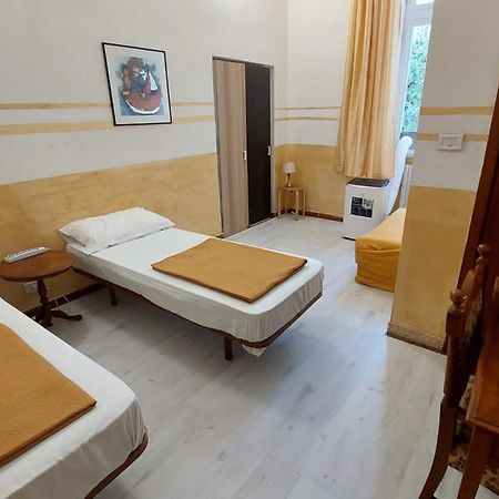 Roma Gondola Srls Hotel Kültér fotó